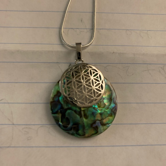 Abalone 925 Silver necklace and ring set. 18” necklace and size 9 ring. - Picture 4 of 5